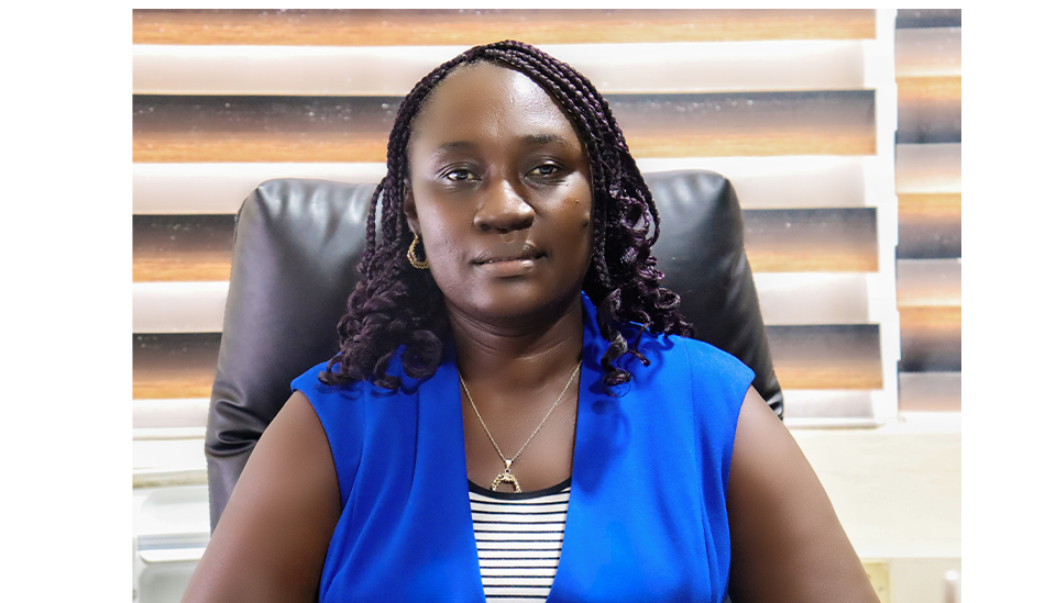 Mrs. Thelma Ohene-Asiamah speaking during the meeting 